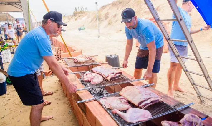 Maior encontro de assadores à beira-mar do mundo, Paleta Atlântida retorna ao litoral gaúcho em janeiro de 2026