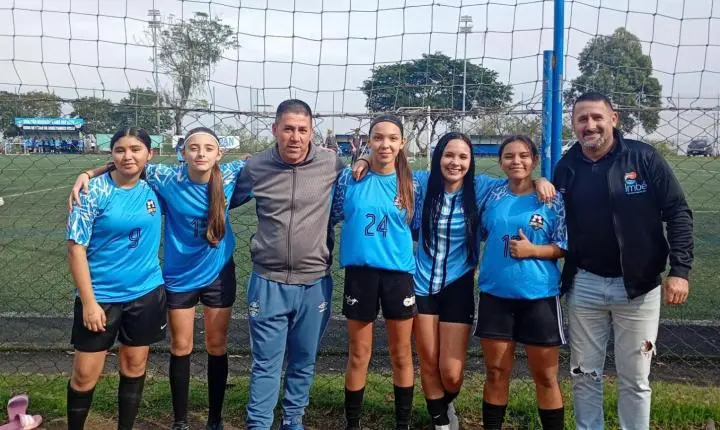 Meninas de projetos esportivos de Imbé são selecionadas para período de avaliação no Grêmio