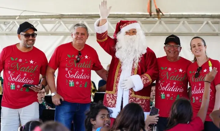 Natal Solidário de Tramandaí encantou milhares de crianças 