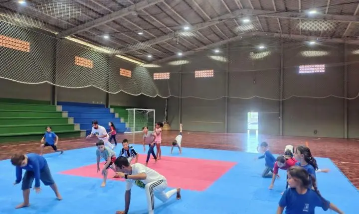 Novas oficinas e filas de espera consolidam Promec e CEMEI como espaços de formação e descoberta de talentos Arroio do Sal