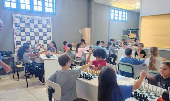 Novas oficinas e filas de espera consolidam Promec e CEMEI como espaços de formação e descoberta de talentos Arroio do Sal