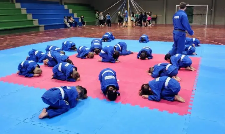 Novas oficinas e filas de espera consolidam Promec e CEMEI como espaços de formação e descoberta de talentos Arroio do Sal