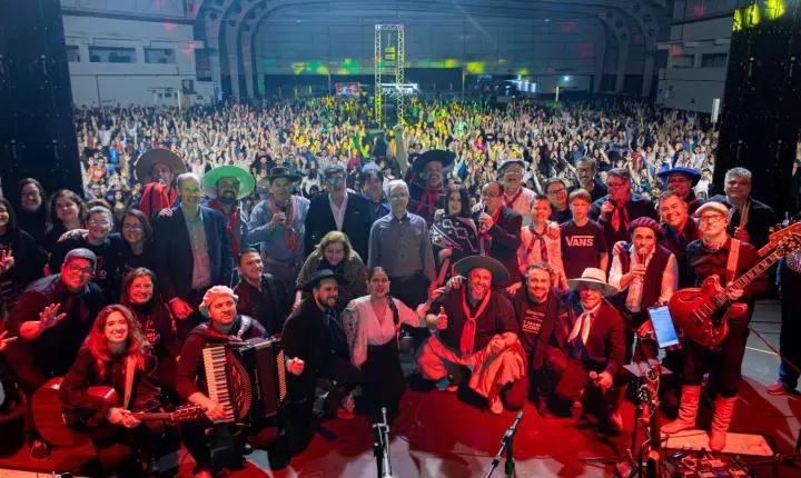 O Grande Encontro – Música dos Gaúchos abre temporada 2026 com show gratuito à beira-mar em Tramandaí