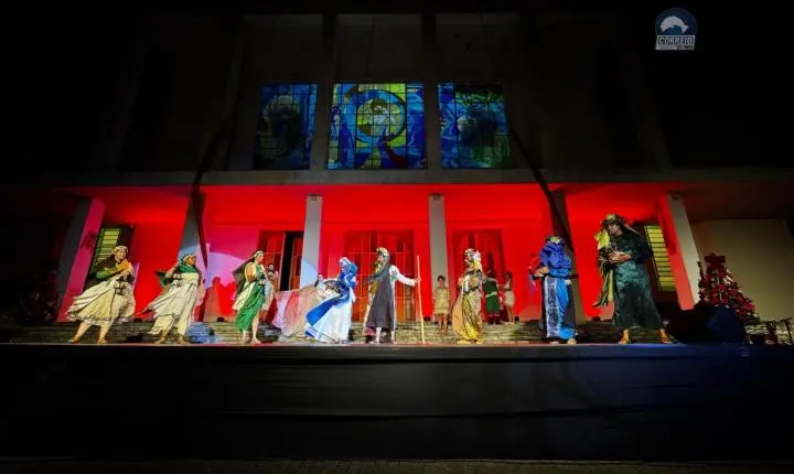 O GRANDE NATAL RESGATA A ALEGRIA DE FESTEJAR O NATAL DOS BONS VENTOS NA PRAÇA DA CATEDRAL EM OSÓRIO