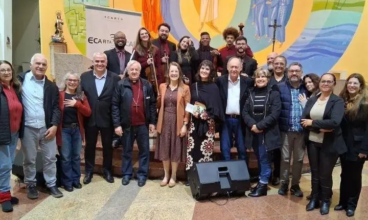 Orquestra Lux Sonora encanta o público da catedral de Osório com o espetáculo Novos Ares