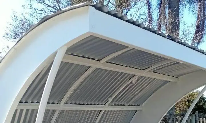 PARADAS DE ÔNIBUS DE OSÓRIO ESTÃO SENDO REVITALIZADAS