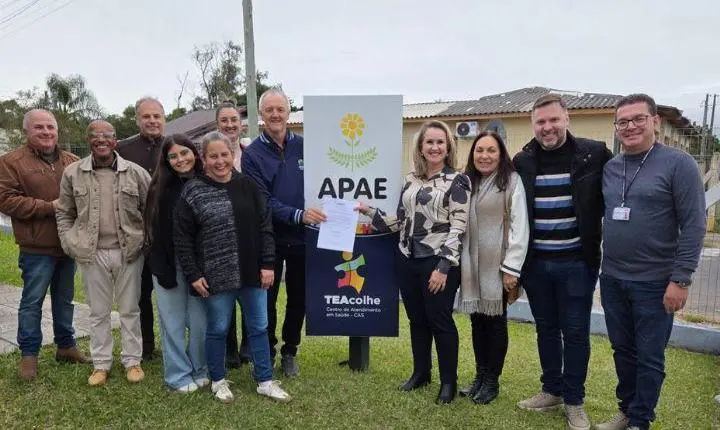 Patrícia Alba destina R$ 100 mil à APAE de Santo Antônio da Patrulha para reforçar atendimento do TEAcolhe