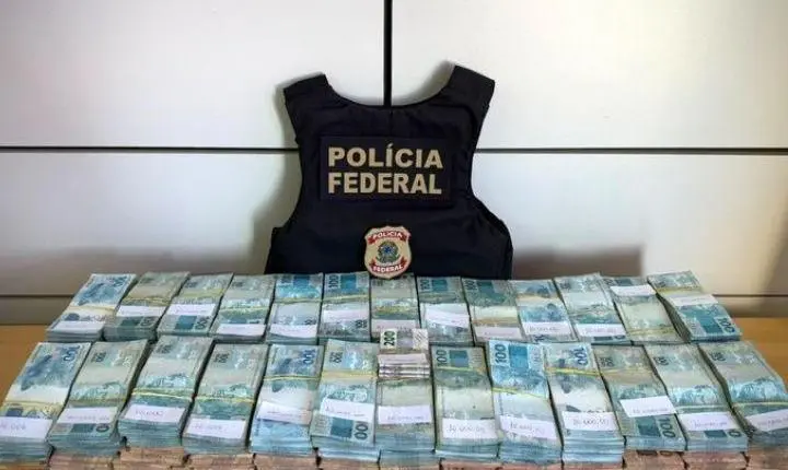 PF apreende R$ 815 mil em espécie em Porto Alegre/RS