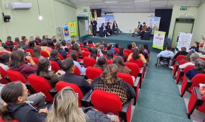 Pré-Conferência do 1° Encontro Região Sul das Cidades das Crianças reúne especialistas em educação em Osório