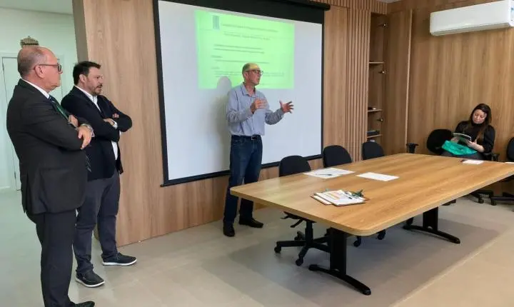 Prefeitos discutem integrar Sistema de Inspeção Municipal na região