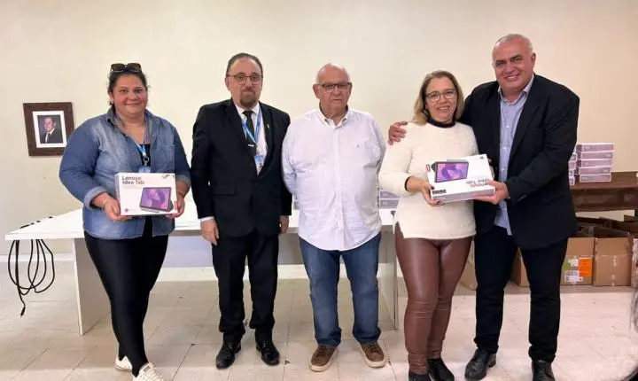 PREFEITURA DE OSÓRIO ADQUIRE 70 TABLETS PARA OS AGENTES COMUNITÁRIOS DE SAÚDE 