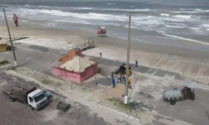 Prefeitura De Osório Realiza Revitalização Da Orla De Atlântida Sul E Inicia Limpeza Geral