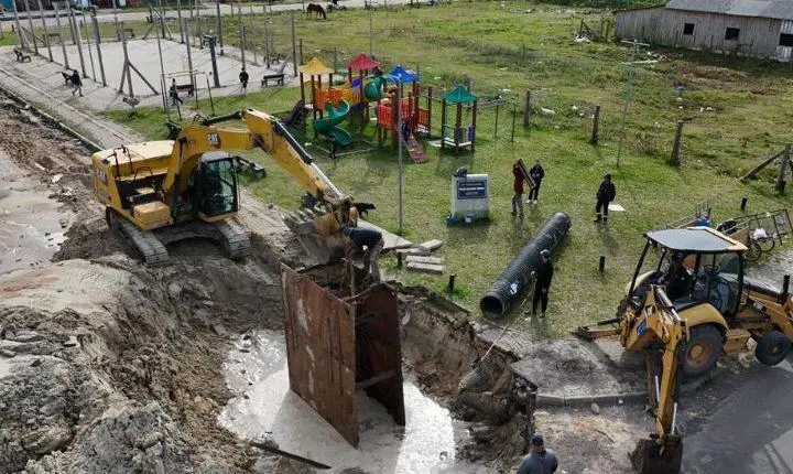 Prefeitura de Tramandaí inicia obra de drenagem e asfaltamento na Avenida Nordeste, no bairro São Francisco II
