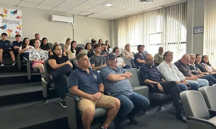 🌱 Programa Transformar leva educação ambiental às escolas de Tramandaí