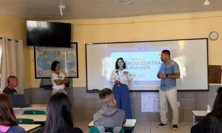 📚⚖️PROJETO OAB VAI À ESCOLA TRATA DA VIOLÊNCIA CONTRA A MULHER EM OSÓRIO