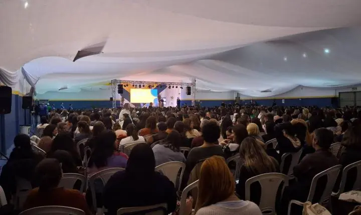 ✨📚 PÚBLICO LOTA A ABERTURA DO 22° FÓRUM INTERNACIONAL DE EDUCAÇÃO DE OSÓRIO 