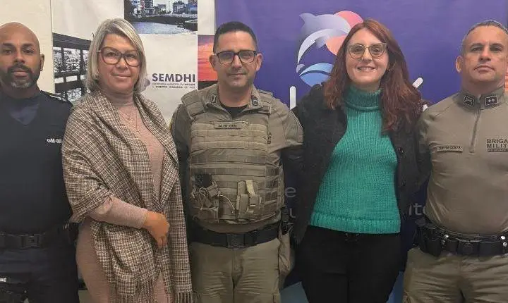 Reunião com analisa os números de ocorrências de violência doméstica em Imbé