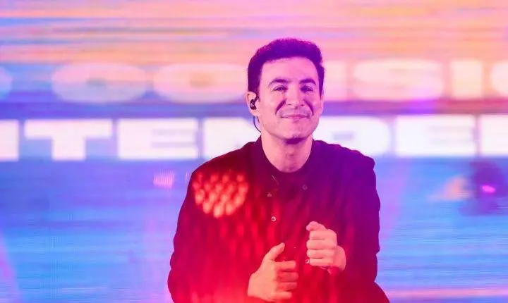 Show de Leandro Borges e noite gospel marcam a abertura da 24ª Festa do Pescador com fé, música e emoção