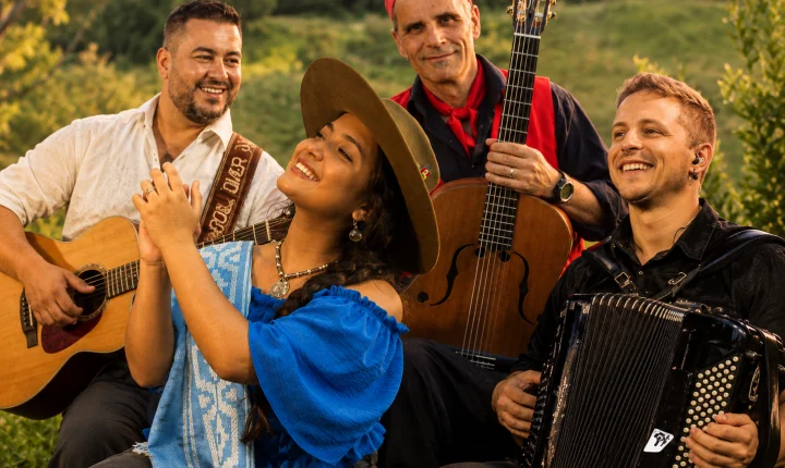SHOWS MUSICAIS E TEATRO INTEGRAM AS ATRAÇÕES DA SEMANA FARROUPILHA NO LARGO DOS ESTUDANTES EM OSÓRIO NESTA QUINTA E SEXTA-FEIRA 🧉
