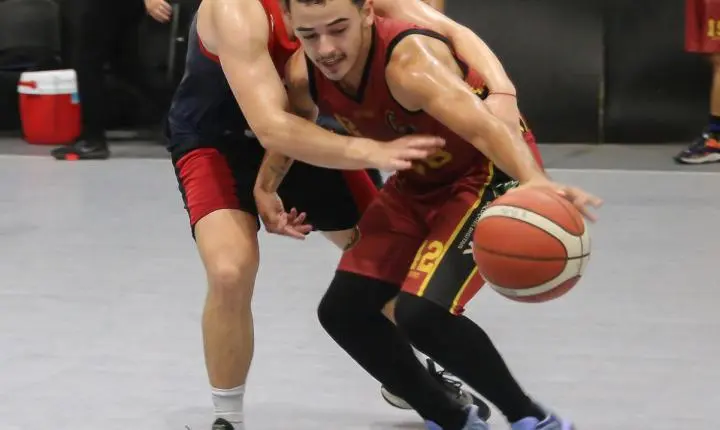 TIME DE OSÓRIO ESTREIA COM VITÓRIA NA LIGA DE BASQUETE AMADOR