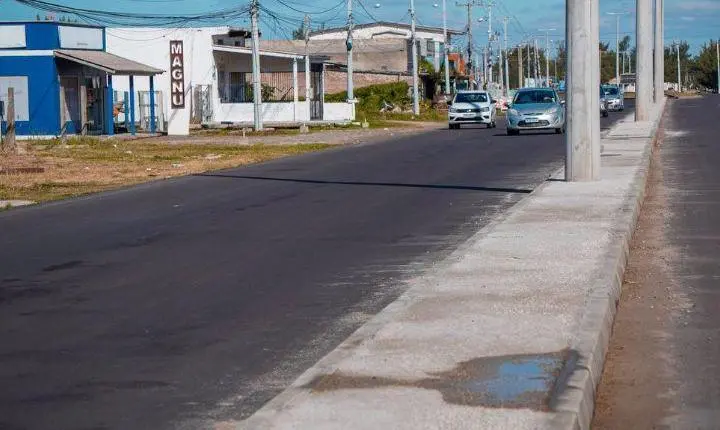 Vice Governador Gabriel Souza e o Prefeito Juarez Marques realizam a última vistoria  no trecho da Av. Minas Gerais, entre a rótula da Av. João de Magalhães e a Rua Roma.
