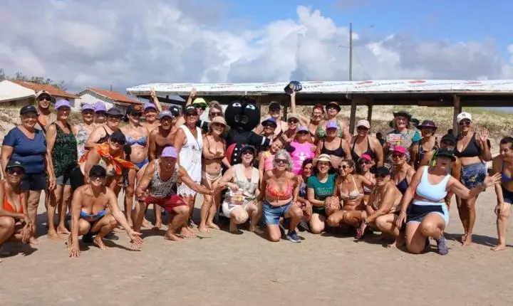 Vigilância Ambiental promoveu ação de prevenção ao mosquito da dengue na Praia do Imbé